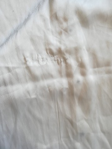 Satynowa-koszula-offwhite-regular-fit-kremowa-DEFEKT-XXS-4 Satynowa-koszula-offwhite-regular-fit-kremowa-DEFEKT-XXS