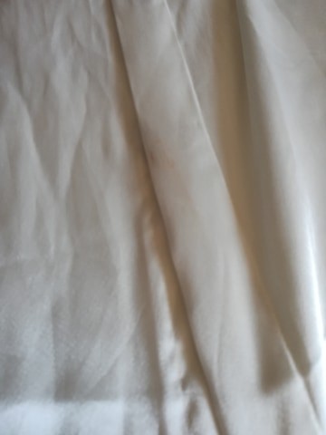 Satynowa-koszula-offwhite-regular-fit-kremowa-DEFEKT-XXS-5 Satynowa-koszula-offwhite-regular-fit-kremowa-DEFEKT-XXS