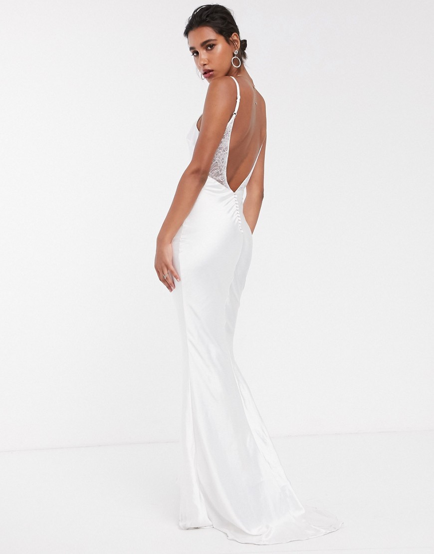 Satynowa-suknia-slubna-na-ramiaczkach-z-trenem-defekt-38-6 Satynowa-suknia-slubna-na-ramiaczkach-z-trenem-defekt-38