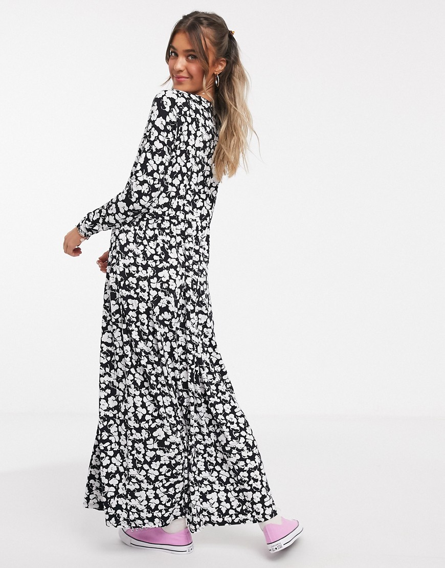 Sukienka-maxi-czarna-w-biale-kwiaty-38-1 Sukienka-maxi-czarna-w-biale-kwiaty-38