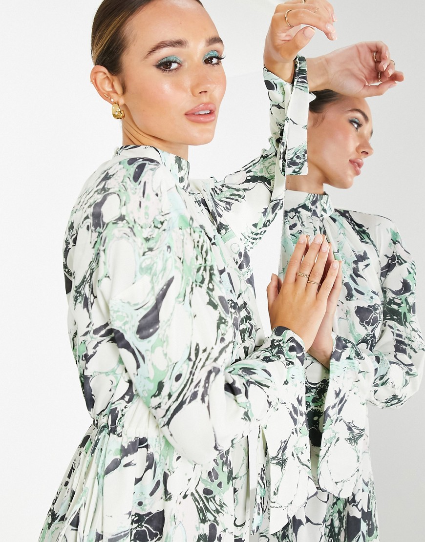 Sukienka-midi-oversize-w-marmurkowy-wzor-XXL-2 Sukienka-midi-oversize-w-marmurkowy-wzor-XXL