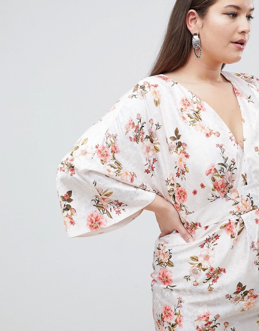 Sukienka-plus-size-elegancka-w-kwiaty-48-2 Sukienka-plus-size-elegancka-w-kwiaty-48