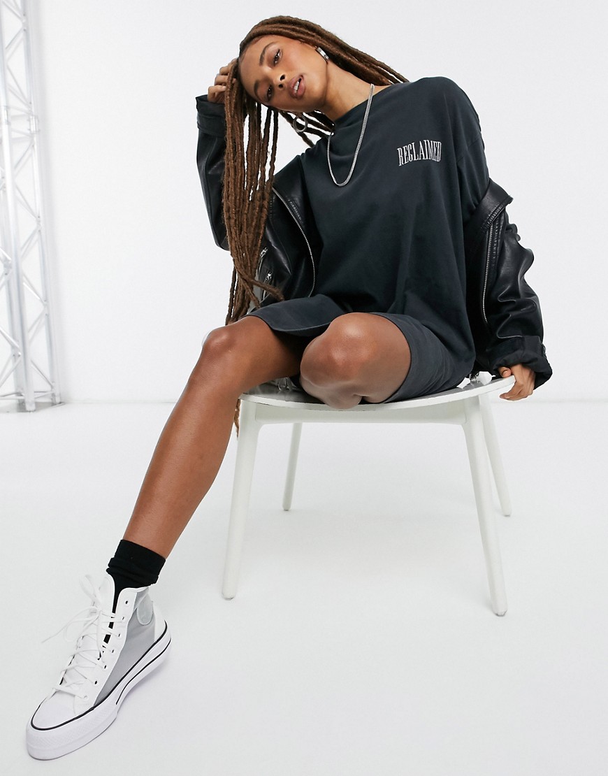 Sukienka-t-shirtowa-oversize-z-krotkim-rekawem-szara-M-3 Sukienka-t-shirtowa-oversize-z-krotkim-rekawem-szara-M