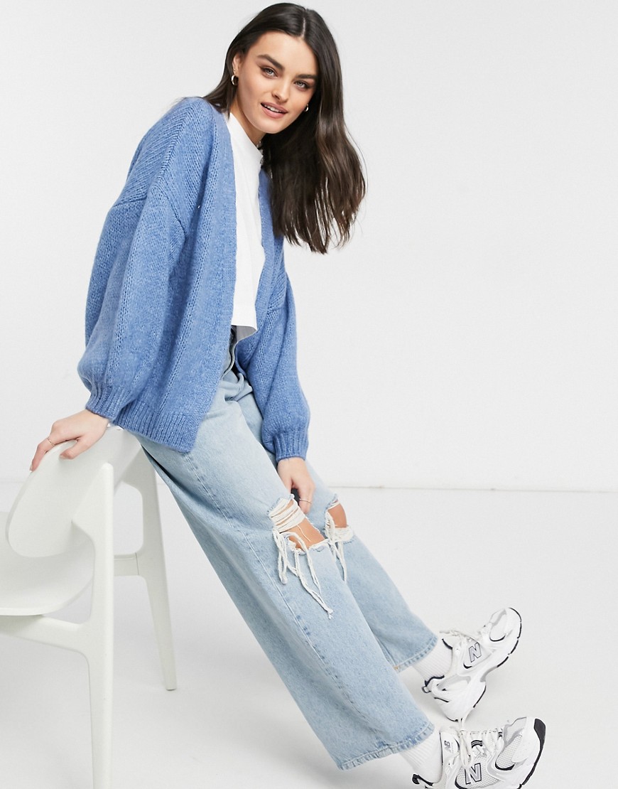 Sweter-damski-kardigan-oversize-niebieski-42-3 Sweter-damski-kardigan-oversize-niebieski-42