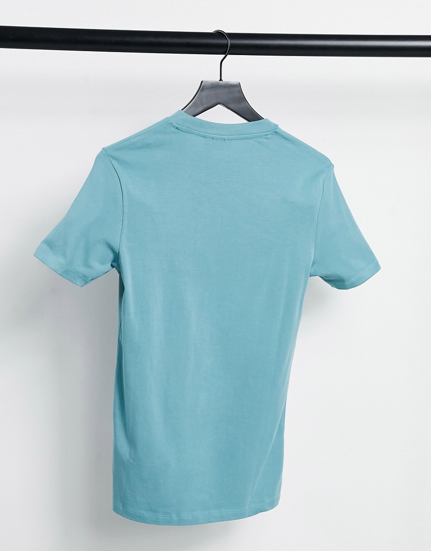 T-shirt-o-kroju-podkreslajacym-sylwetke-3-pack-multikolor-M-1 T-shirt-o-kroju-podkreslajacym-sylwetke-3-pack-multikolor-M