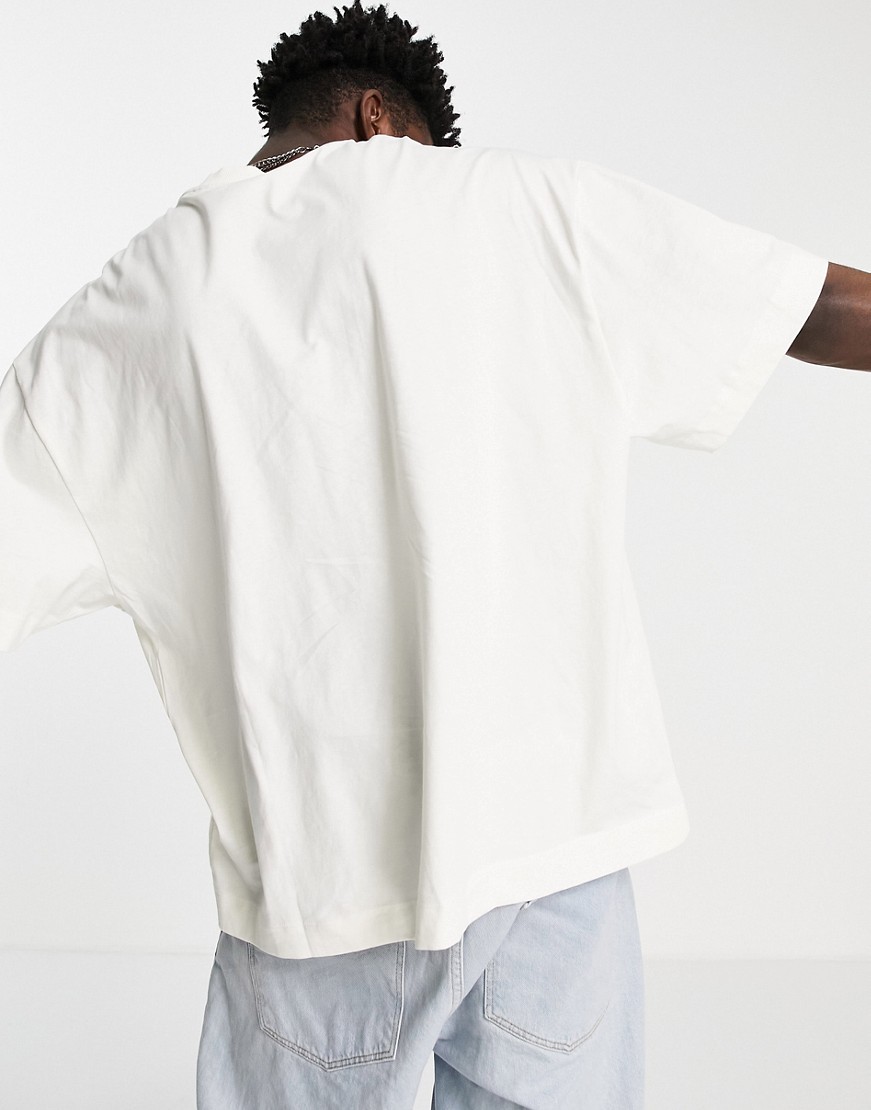 T-shirt-oversize-z-bawelny-organicznej-z-nadrukiem-ecru-defekt-XL-2 T-shirt-oversize-z-bawelny-organicznej-z-nadrukiem-ecru-defekt-XL