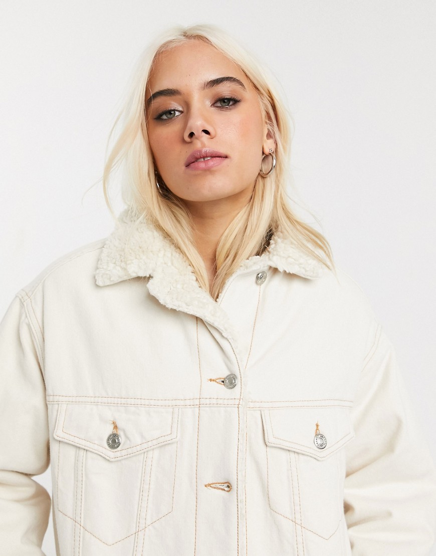Topshop-Petite-Damska-kurtka-ze-sztucznym-kozuszkiem-w-kolorze-ecru-42-2 Topshop-Petite-Damska-kurtka-ze-sztucznym-kozuszkiem-w-kolorze-ecru-42