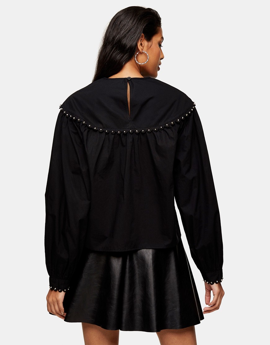 Topshop-czarna-bluzka-z-cwiekami-i-kolnierzykiem-defekt-40-1 Topshop-czarna-bluzka-z-cwiekami-i-kolnierzykiem-defekt-40