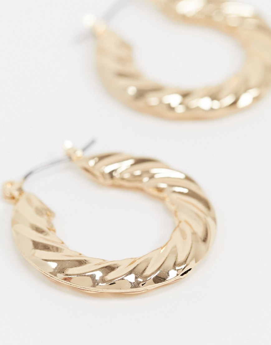 Topshop-kolczyki-kola-w-kolorze-zlota-1 Topshop-kolczyki-kola-w-kolorze-zlota