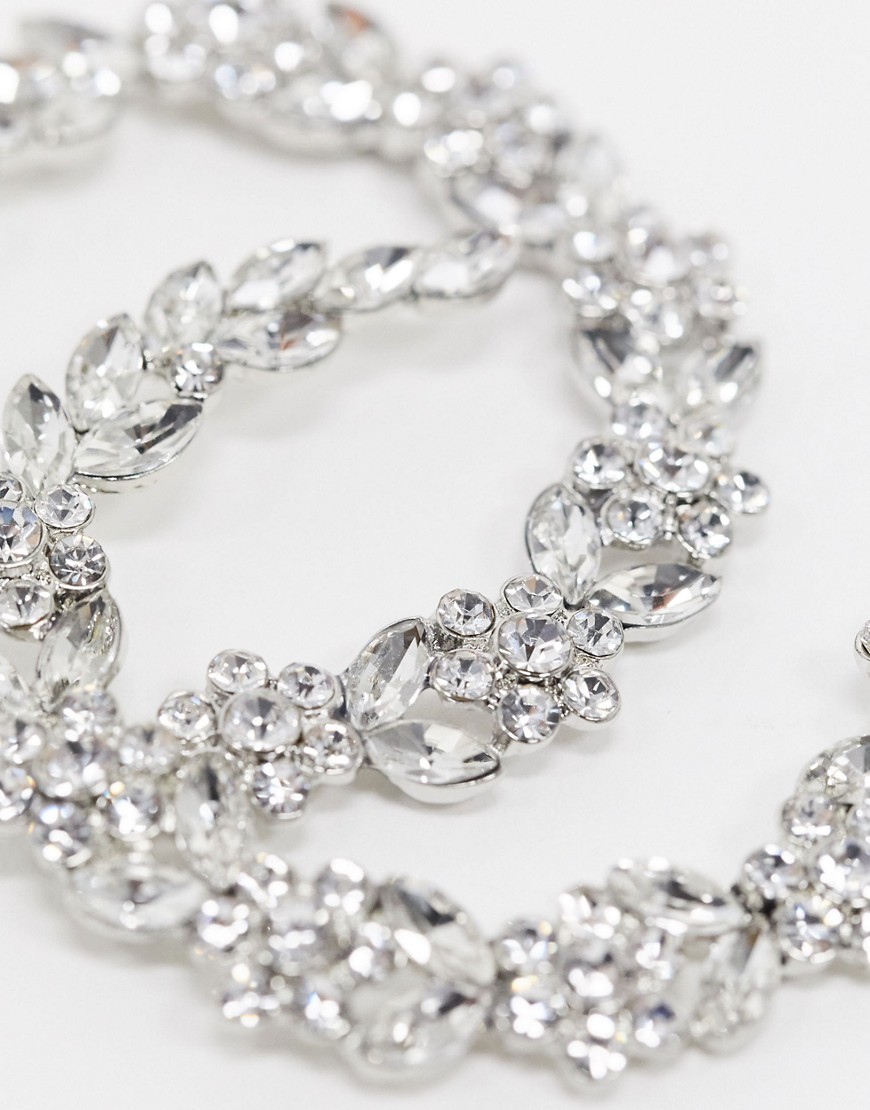 True-Decadence-kolczyki-kola-w-srebrnym-kolorze-zdobione-krysztalkami-1 True-Decadence-kolczyki-kola-w-srebrnym-kolorze-zdobione-krysztalkami