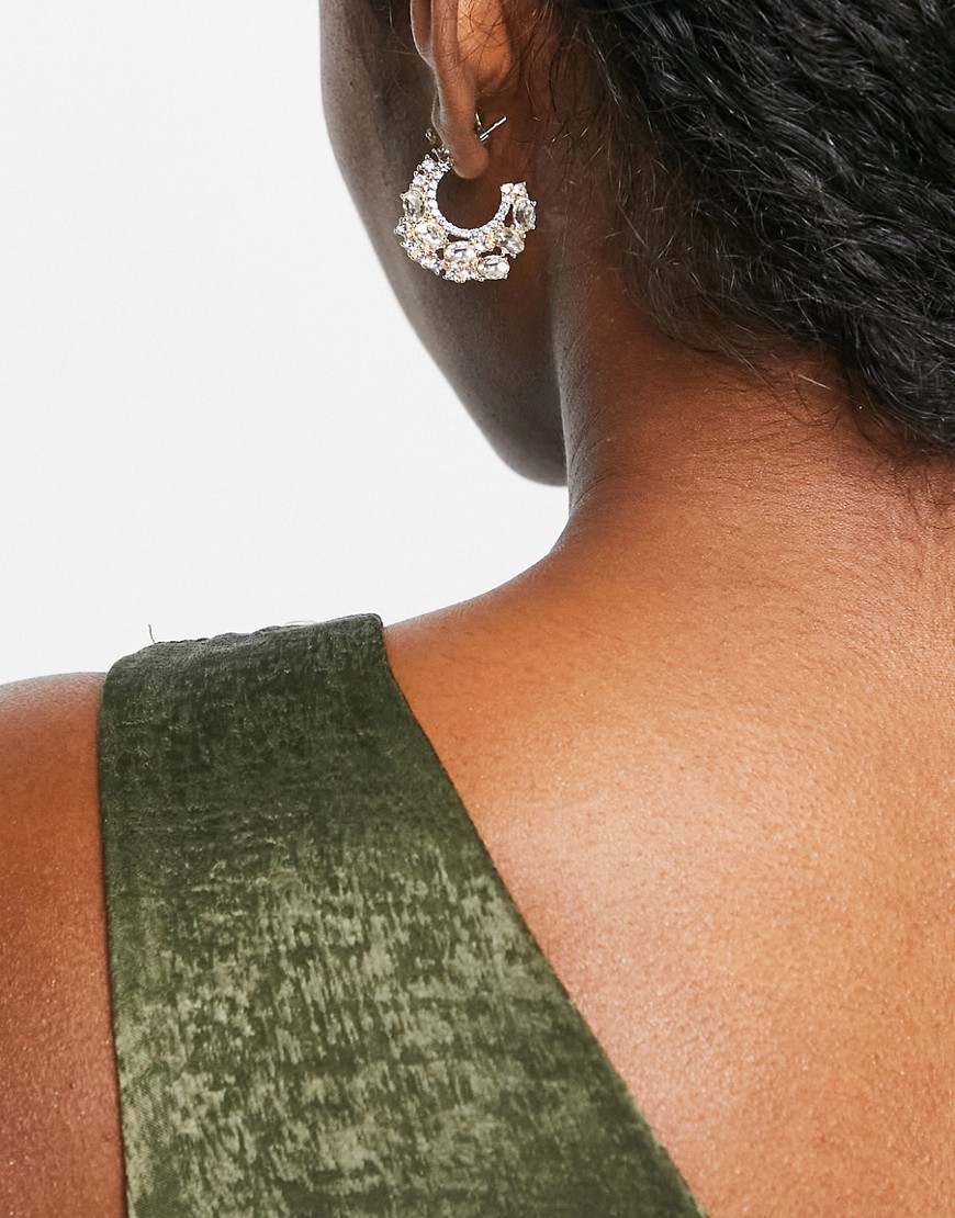 True-Decadence-zlote-kolczyki-kola-z-masywnymi-krysztalami-1 True-Decadence-zlote-kolczyki-kola-z-masywnymi-krysztalami