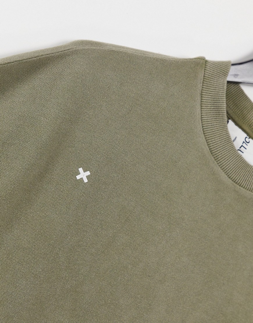 Unisex-–-T-shirt-oversize-w-kolorze-khaki-z-nadrukiem-defekt-M-2 Unisex-–-T-shirt-oversize-w-kolorze-khaki-z-nadrukiem-defekt-M
