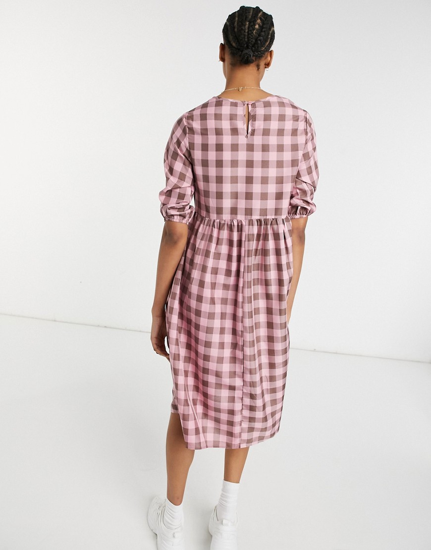 Urban-Threads-rozowa-sukienka-midi-oversize-w-krate-vichy-defekt-34-1 Urban-Threads-rozowa-sukienka-midi-oversize-w-krate-vichy-defekt-34
