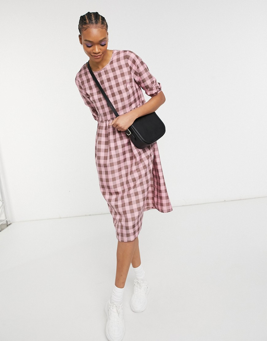 Urban Threads różowa sukienka midi oversize w kratę vichy defekt 34 Urban-Threads-rozowa-sukienka-midi-oversize-w-krate-vichy-defekt-34