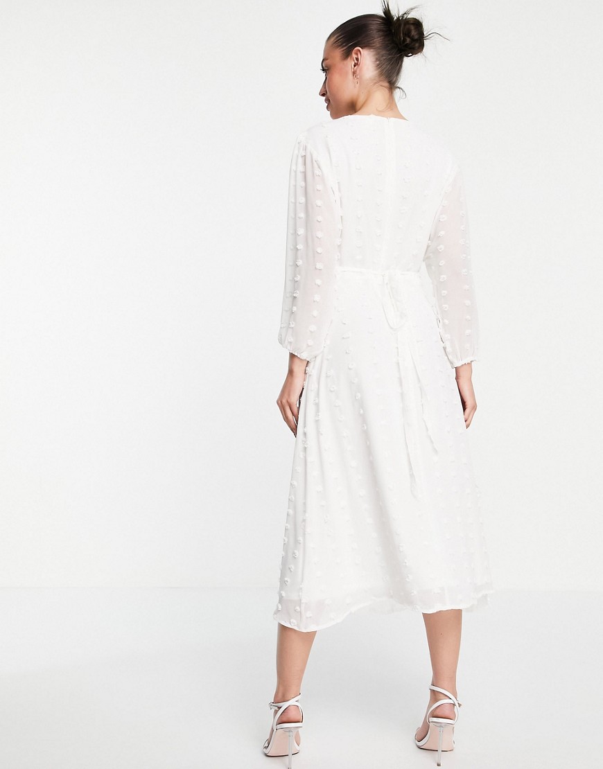 Vila-Bridal-biala-sukienka-koktajlowa-midi-z-rozszerzanymi-rekawami-zakardowe-kropki-40-1 Vila-Bridal-biala-sukienka-koktajlowa-midi-z-rozszerzanymi-rekawami-zakardowe-kropki-40