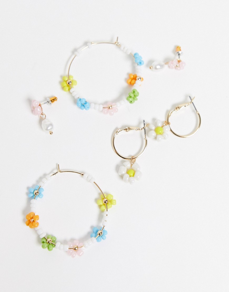 Zestaw-3-par-kolczykow-w-zlotym-kolorze-ozdobne-kwiatki-z-koralikow-3 Zestaw-3-par-kolczykow-w-zlotym-kolorze-ozdobne-kwiatki-z-koralikow