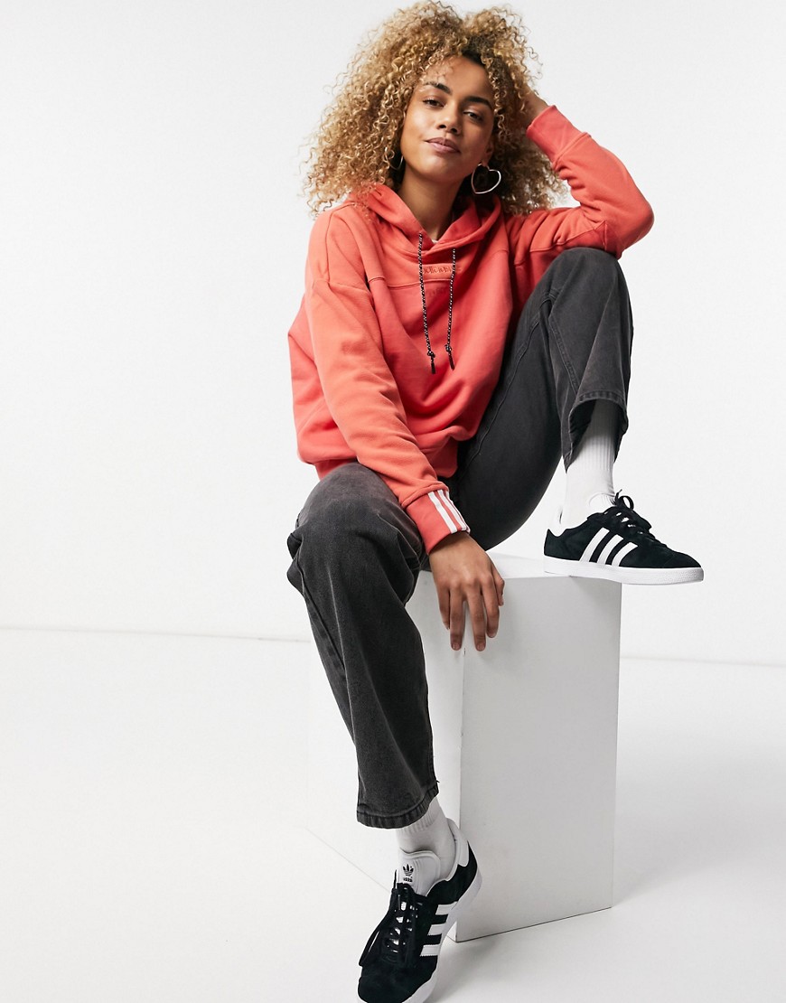 adidas-Originals-RYV-koralowa-bluza-z-polarem-kapturem-logo-42-3 adidas-Originals-RYV-koralowa-bluza-z-polarem-kapturem-logo-42
