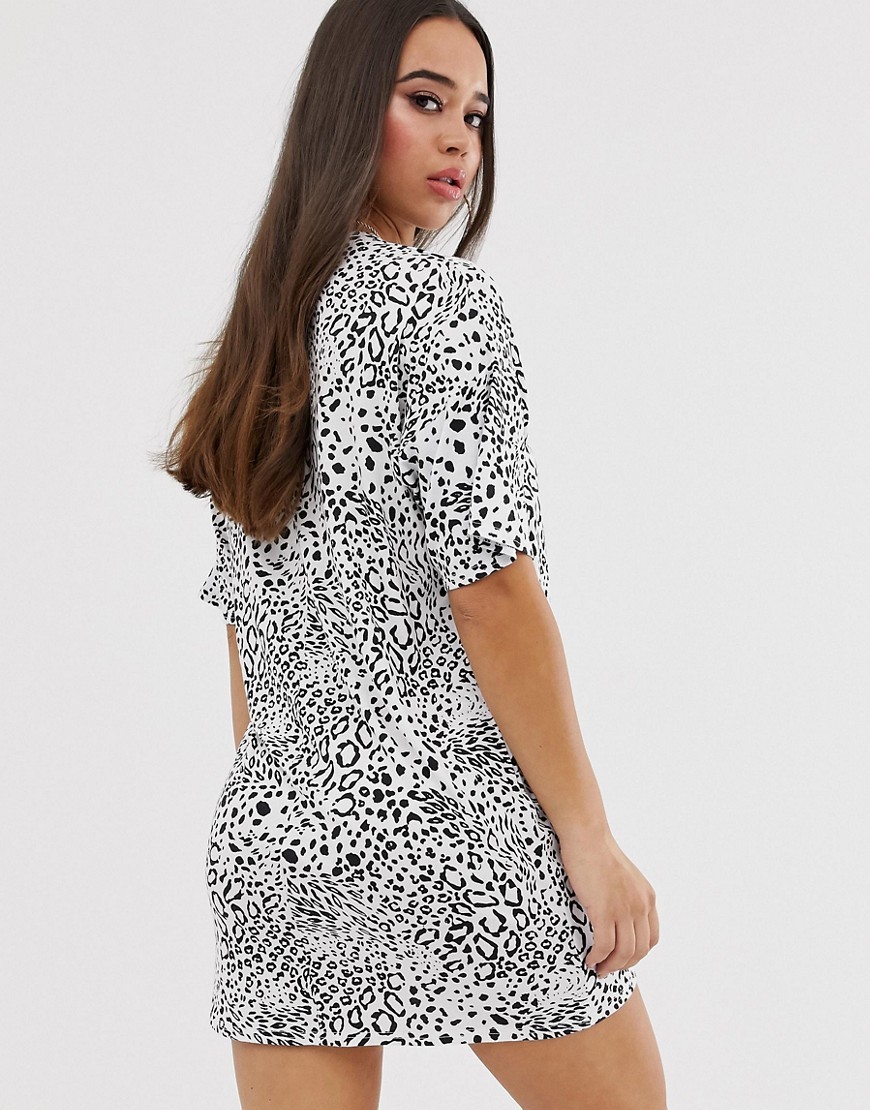 boohoo-Sukienka-typu-t-shirt-worzysta-defekt-L-40-1 boohoo-Sukienka-typu-t-shirt-worzysta-defekt-L-40