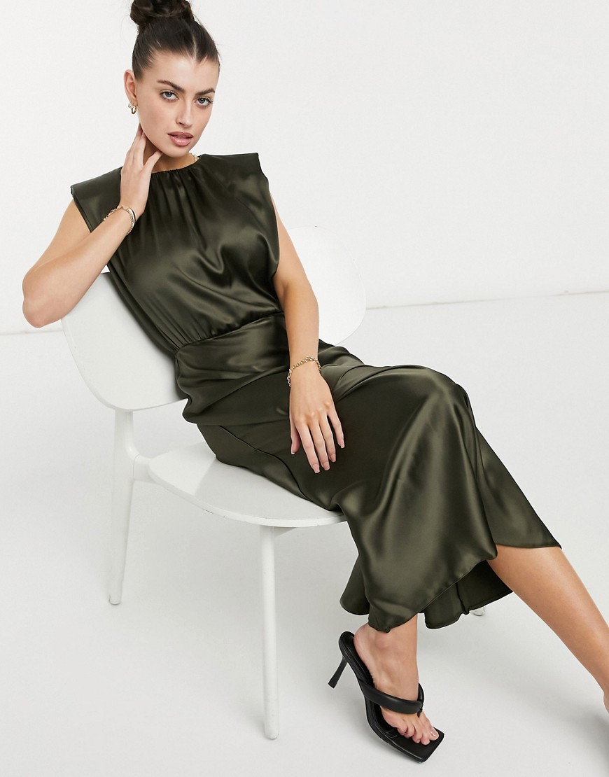 satynowa-sukienka-maxi-khaki-plus-size-defekt-46-3 satynowa-sukienka-maxi-khaki-plus-size-defekt-46