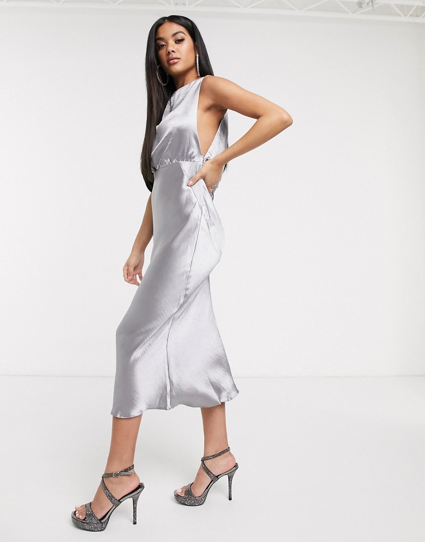 srebrna-sukienka-midi-plus-size-defekt-46-1 srebrna-sukienka-midi-plus-size-defekt-46